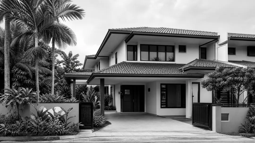 Original Bachmeijer visual study of a modern tropical landed home in Johor Bahru prepared for real-estate photo and video planning.